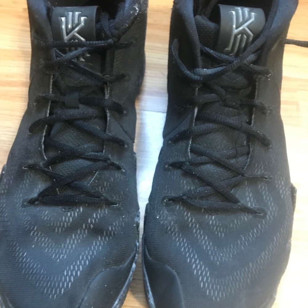 Men’s Nike basketball shoes